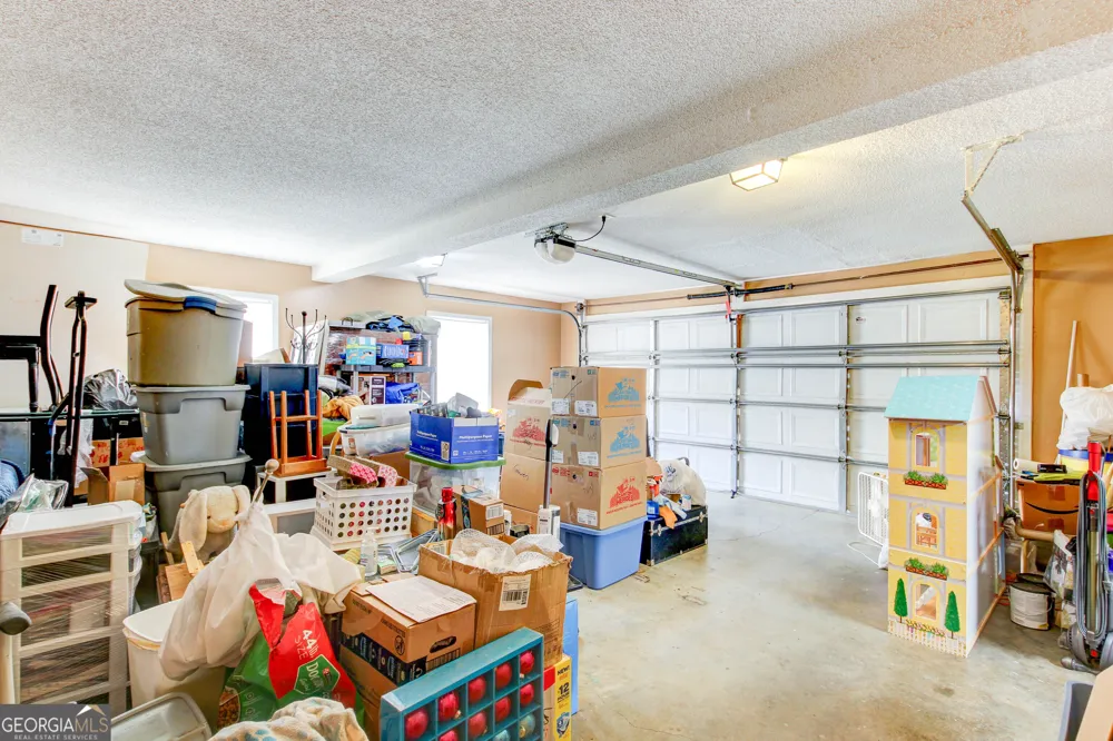 121 Chariot DR Griffin, GA 30224