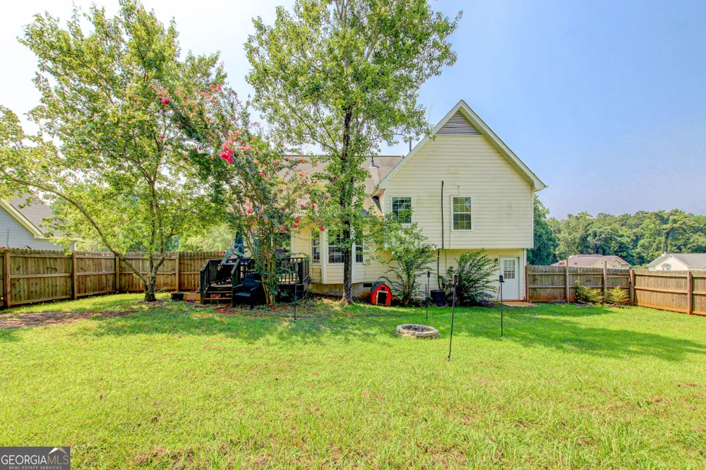 121 Chariot DR Griffin, GA 30224