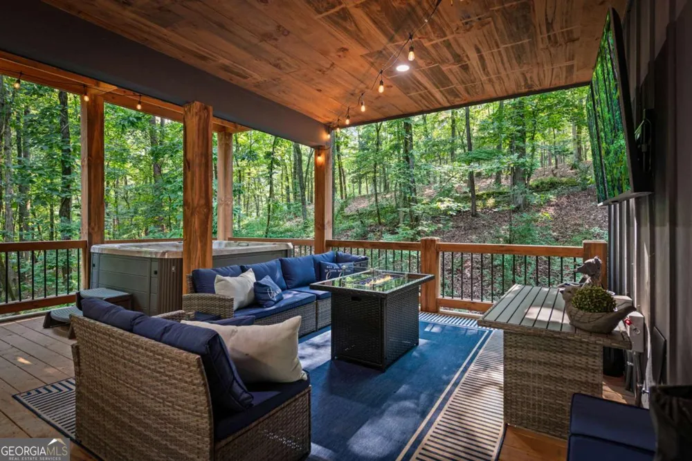 68 Mallard Point RD Morganton, GA 30560