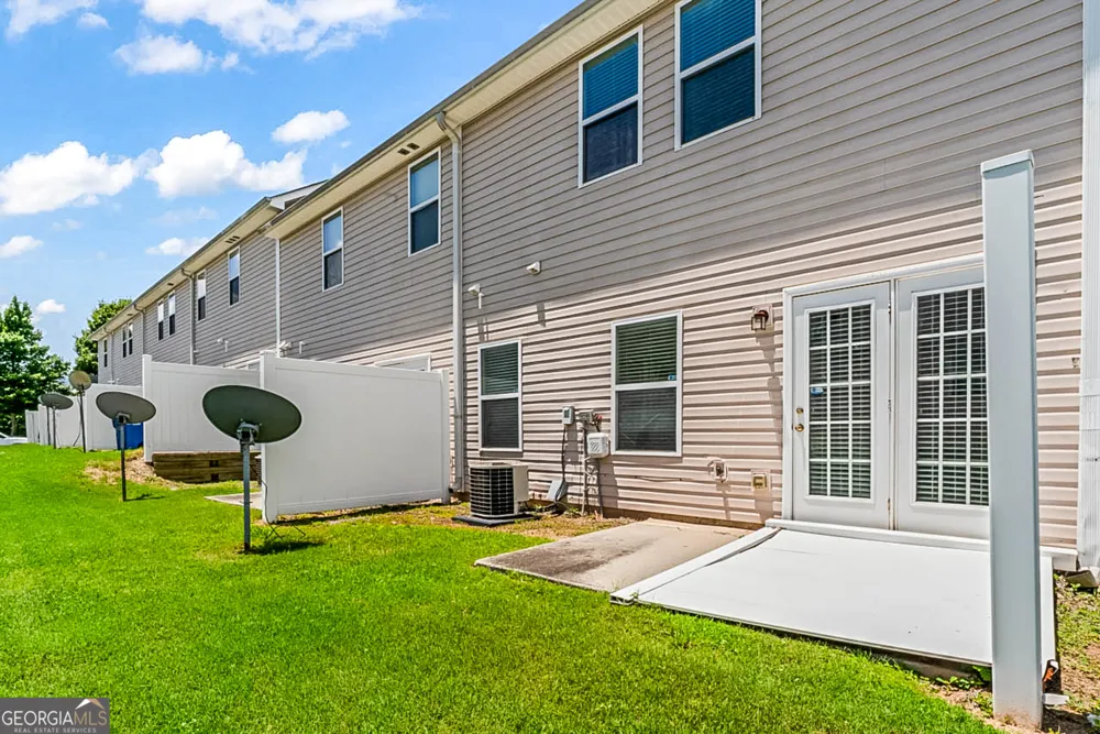 2555 Flat Shoals RD South Fulton, GA 30349