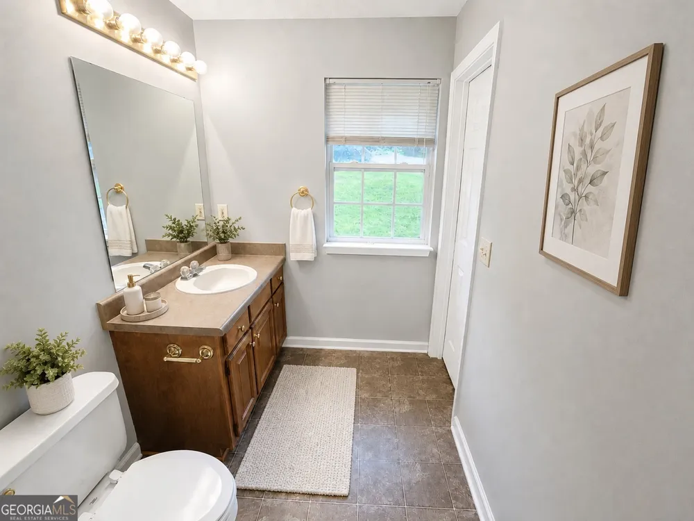 102 Westwood DR Griffin, GA 30223