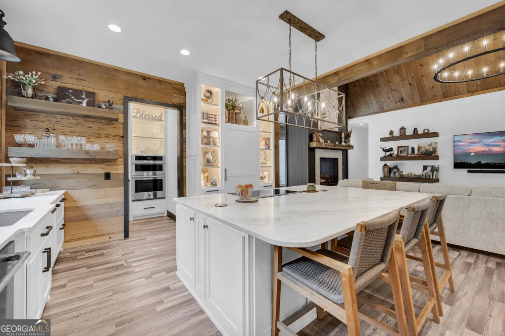 215 Carlota Way Hartwell, GA 30643