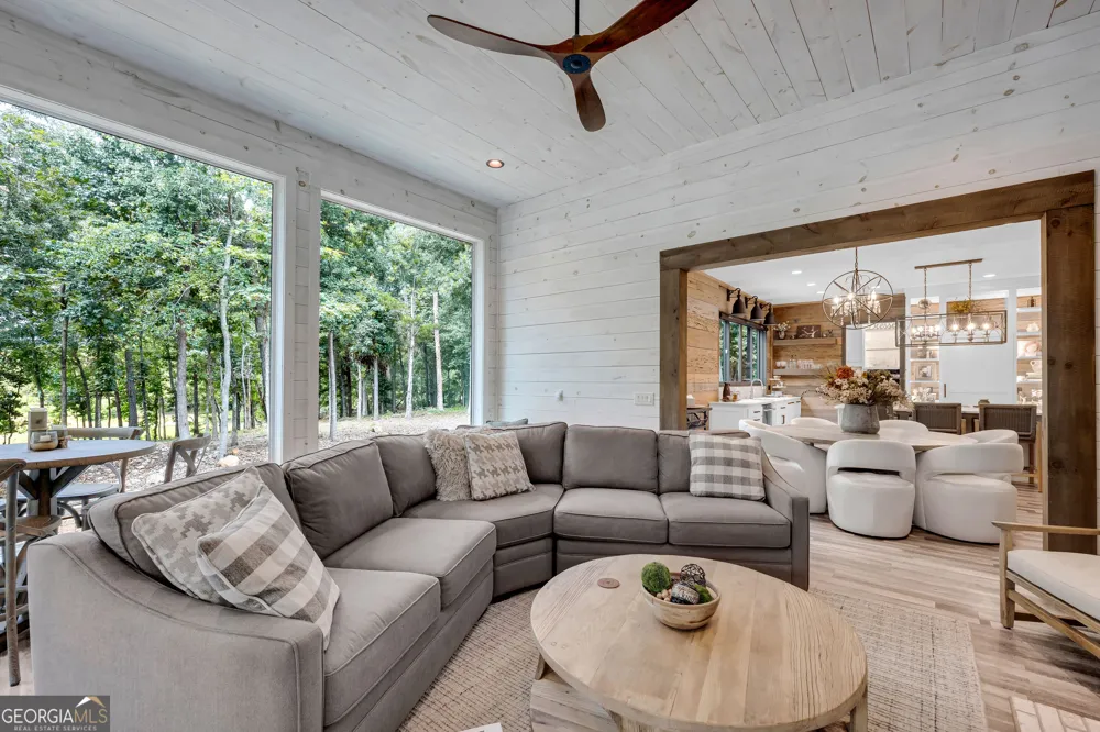 215 Carlota Way Hartwell, GA 30643