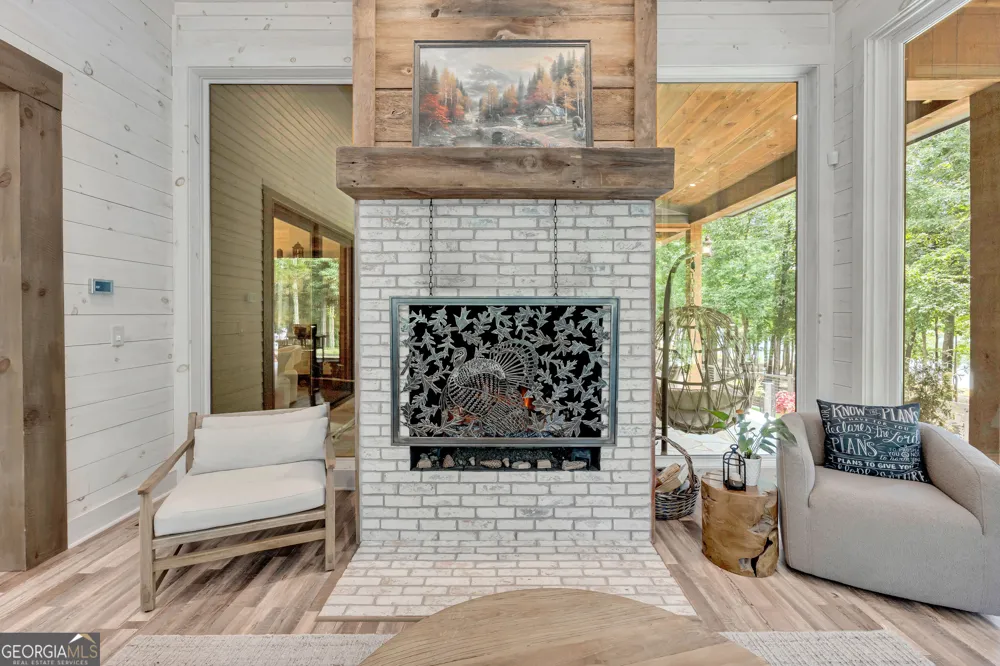 215 Carlota Way Hartwell, GA 30643
