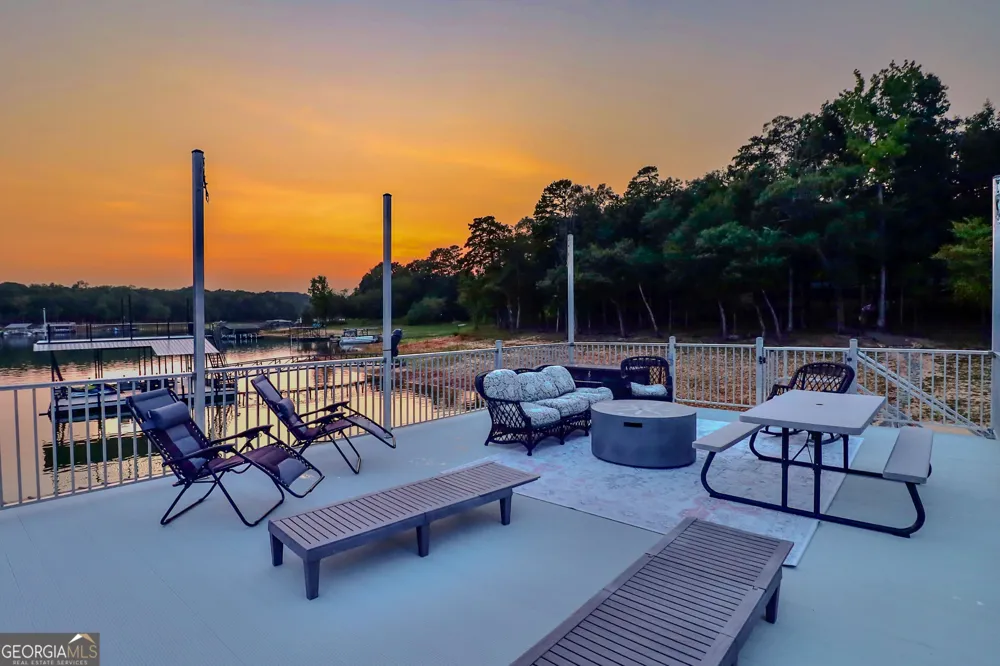 215 Carlota Way Hartwell, GA 30643