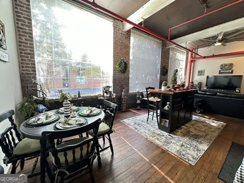 301 Bradley ST