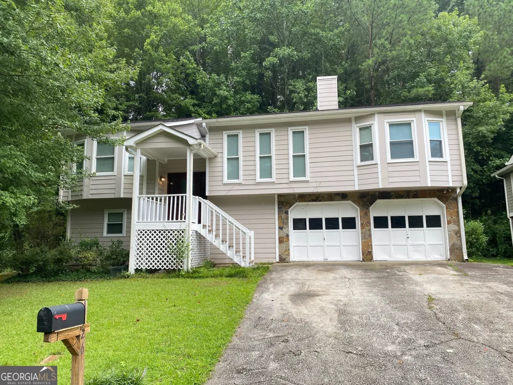 1326 Williamsburg LN Norcross, GA 30093