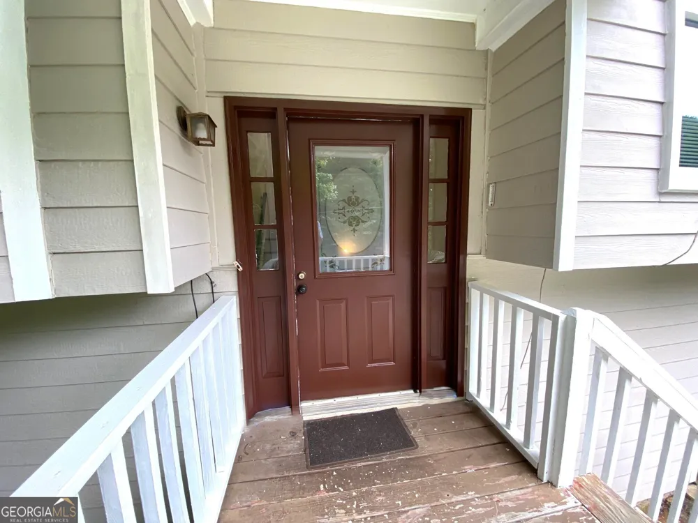 1326 Williamsburg LN Norcross, GA 30093