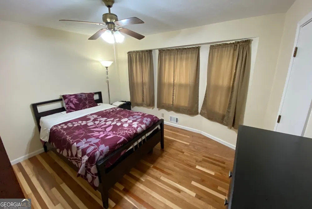 1326 Williamsburg LN Norcross, GA 30093