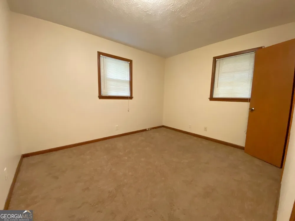 1326 Williamsburg LN Norcross, GA 30093