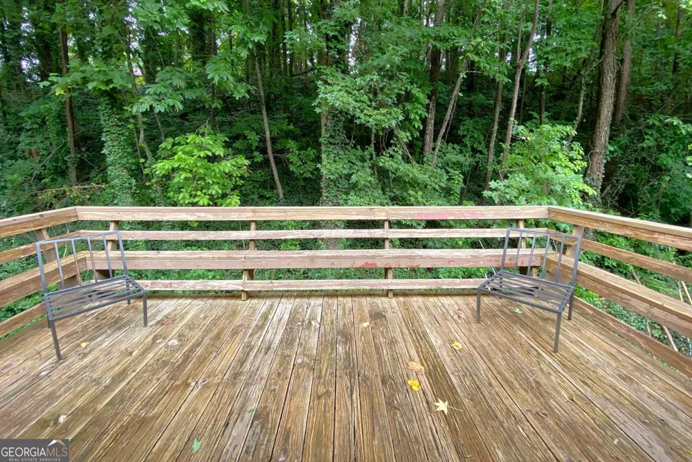 1326 Williamsburg LN Norcross, GA 30093