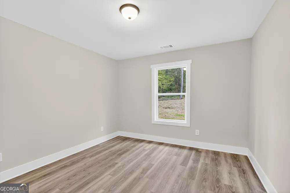 88 Mockingbird LN Winder, GA 30680