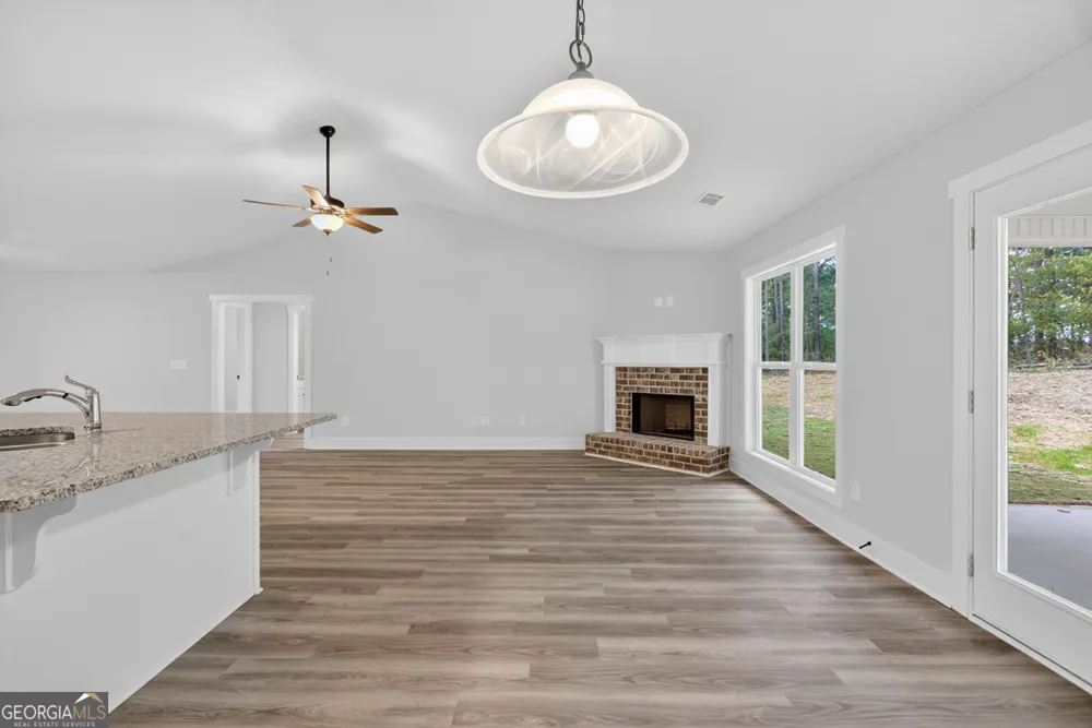 88 Mockingbird LN Winder, GA 30680