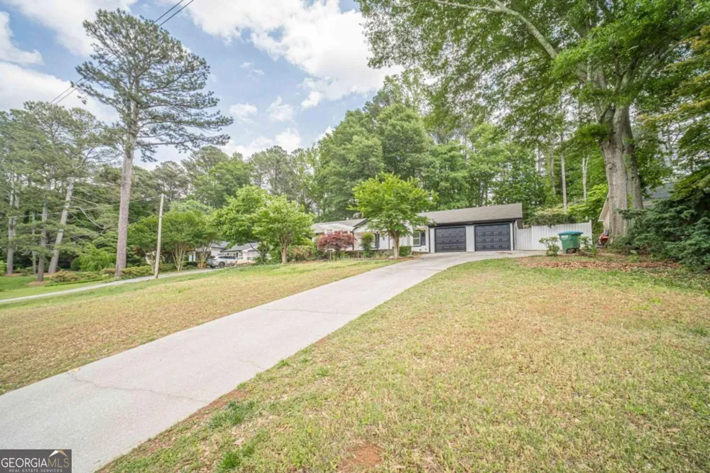 4858 Tarleton DR SW Lilburn, GA 30047