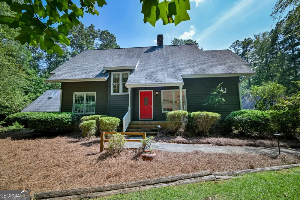 3189 Spring Lake DR NE Conyers, GA 30013