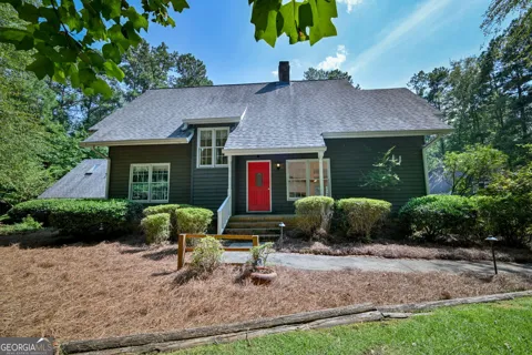 3189 Spring Lake DR NE