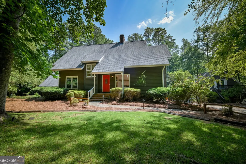 3189 Spring Lake DR NE Conyers, GA 30013