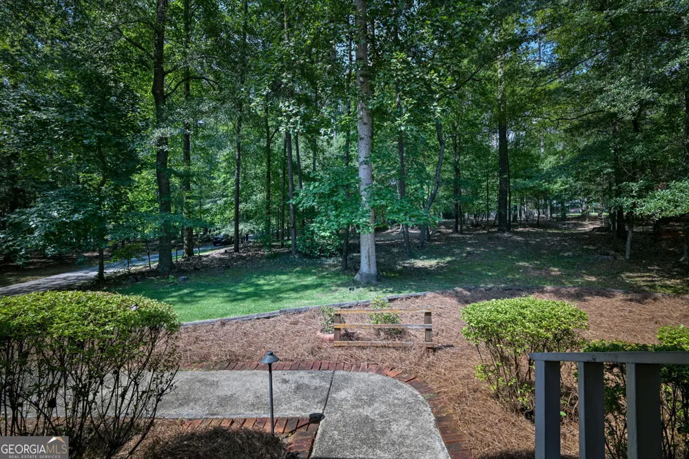 3189 Spring Lake DR NE Conyers, GA 30013