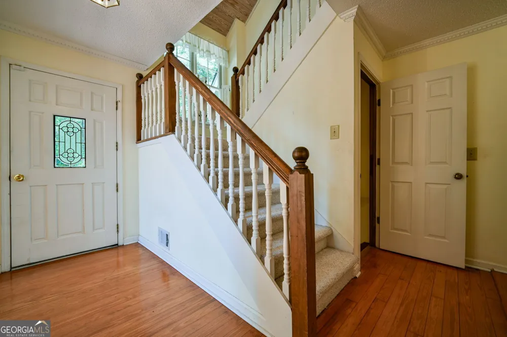 3189 Spring Lake DR NE Conyers, GA 30013