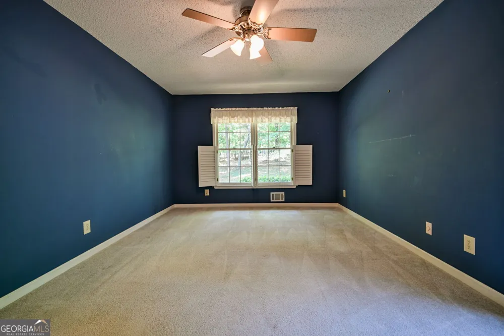 3189 Spring Lake DR NE Conyers, GA 30013