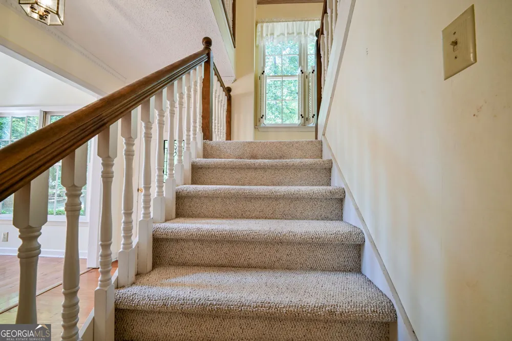 3189 Spring Lake DR NE Conyers, GA 30013