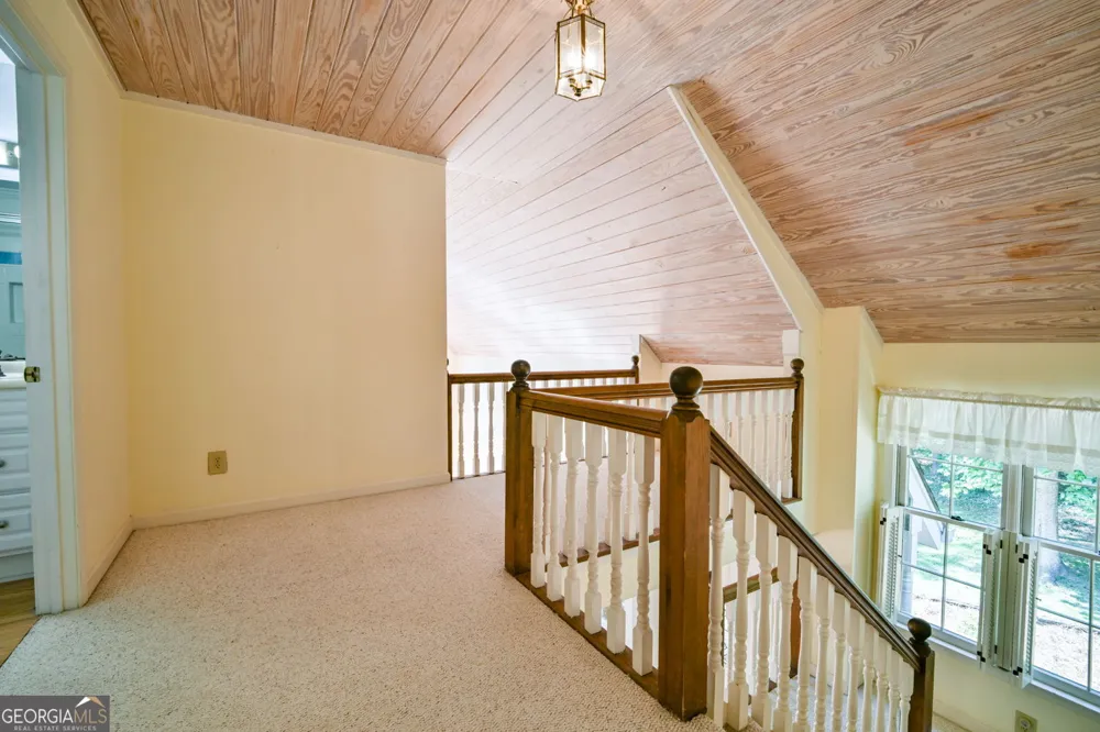 3189 Spring Lake DR NE Conyers, GA 30013