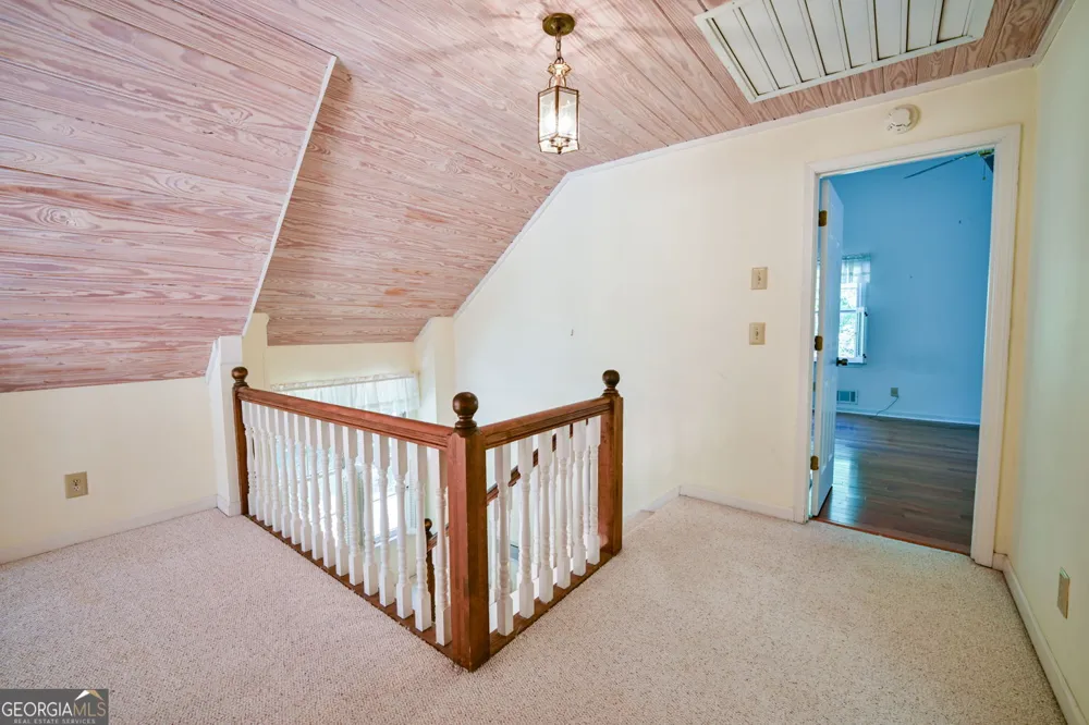 3189 Spring Lake DR NE Conyers, GA 30013
