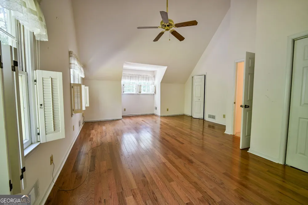 3189 Spring Lake DR NE Conyers, GA 30013