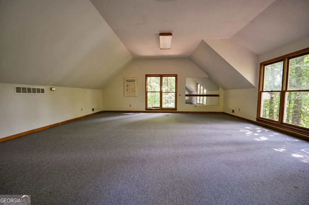 3189 Spring Lake DR NE Conyers, GA 30013