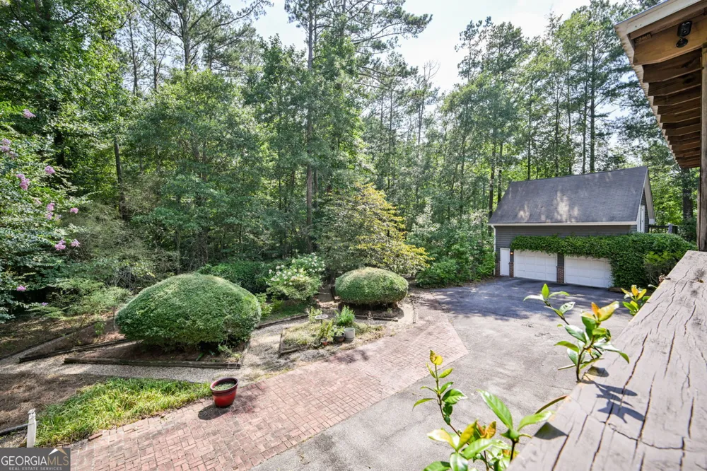 3189 Spring Lake DR NE Conyers, GA 30013