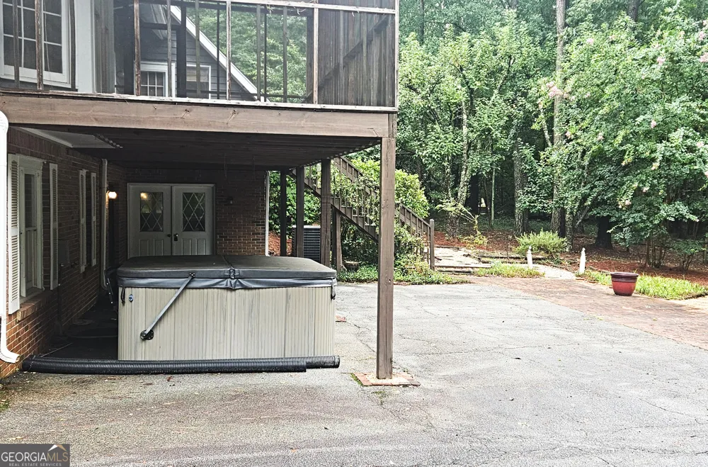3189 Spring Lake DR NE Conyers, GA 30013