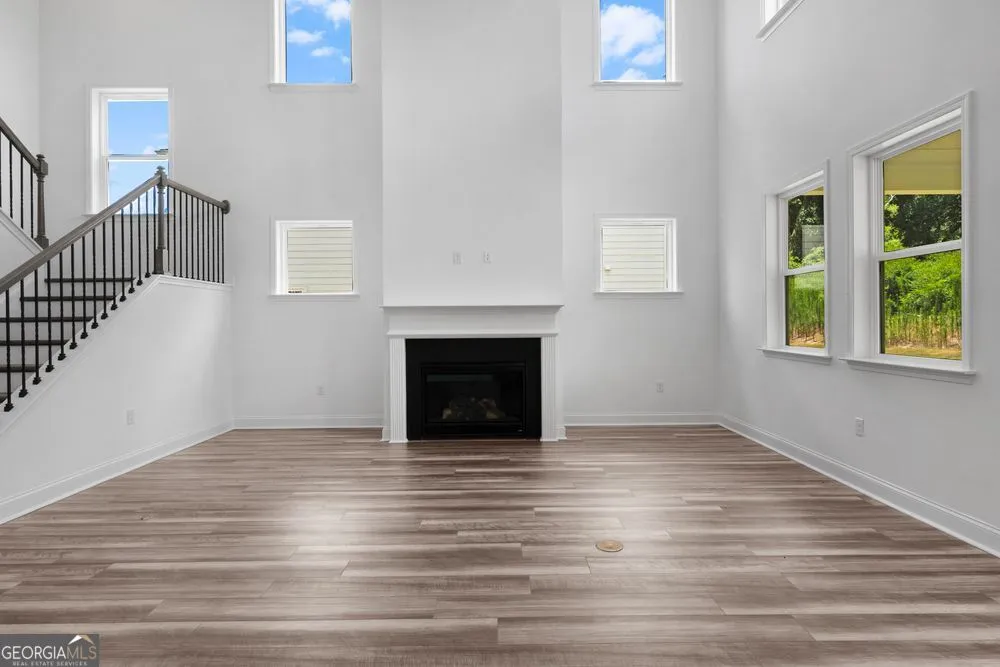 8820 Avonbrook Close Ball Ground, GA 30107