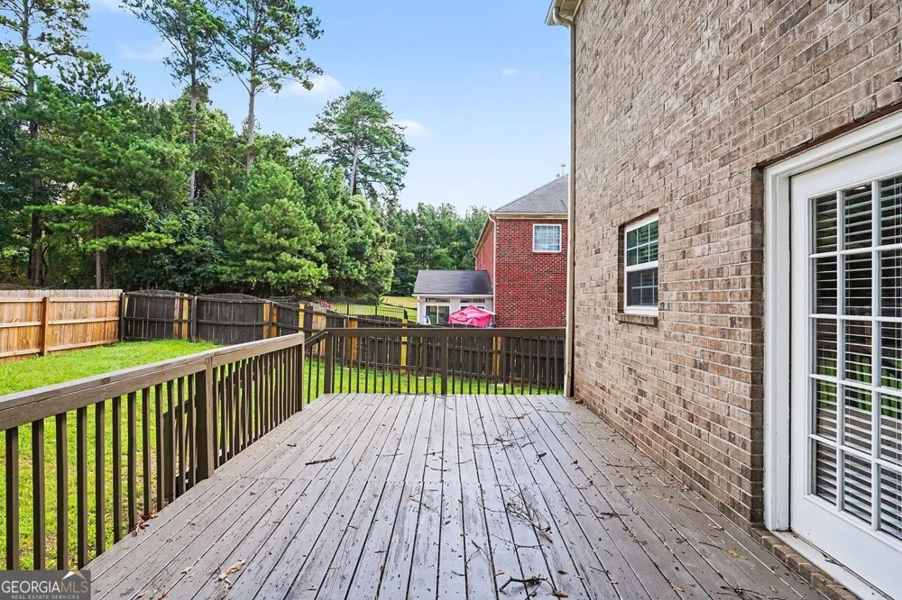 6856 Search Light TRL Lithonia, GA 30038