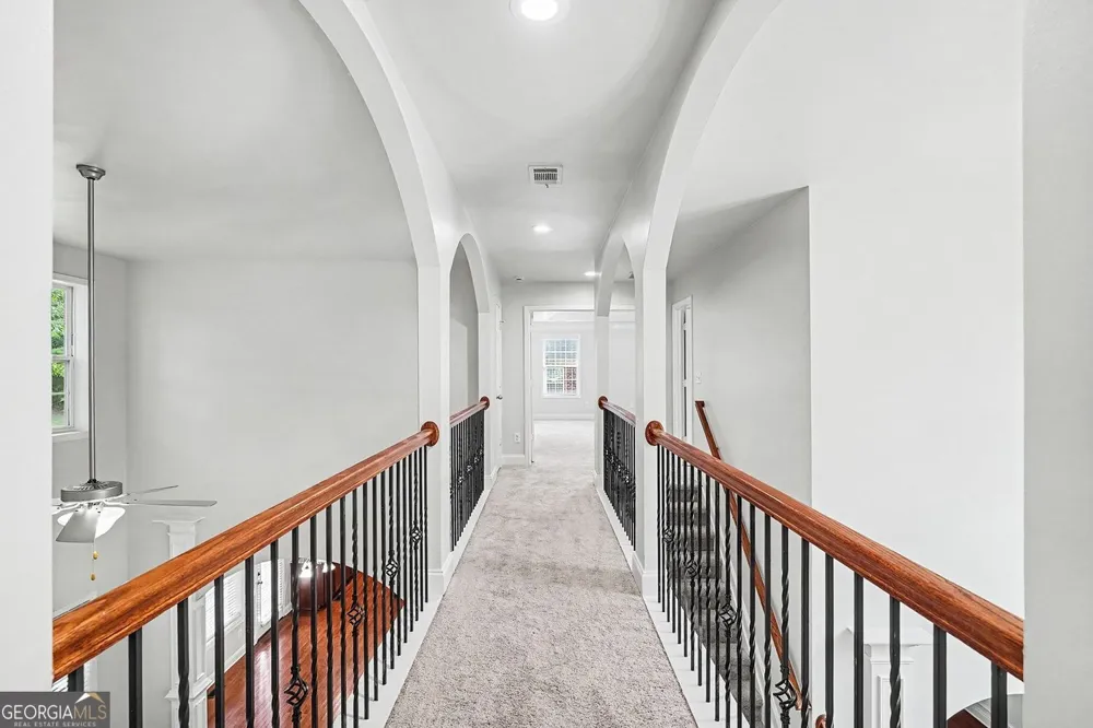 6856 Search Light TRL Lithonia, GA 30038