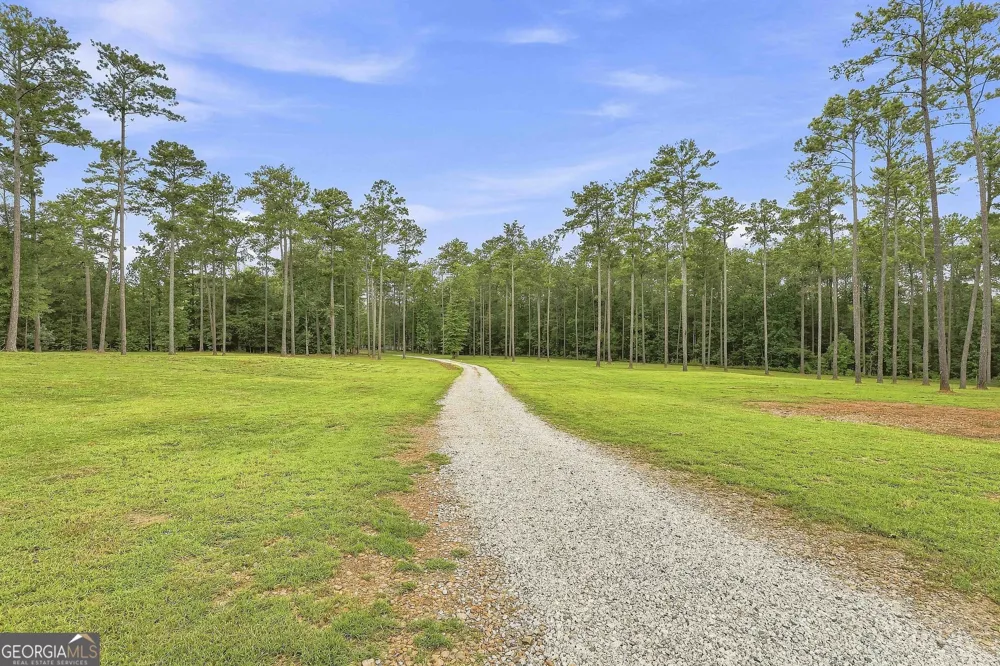 425 Ethridge Mill RD Griffin, GA 30224