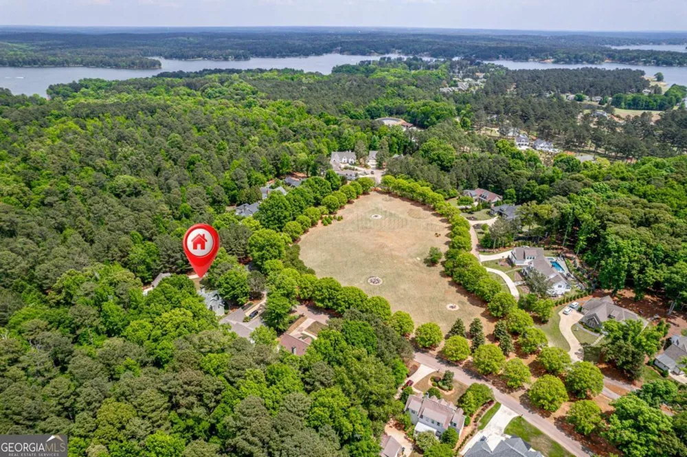 160 Parkside LN Eatonton, GA 31024