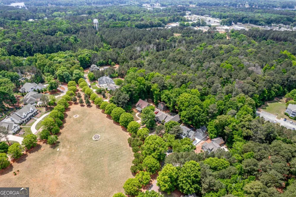 160 Parkside LN Eatonton, GA 31024