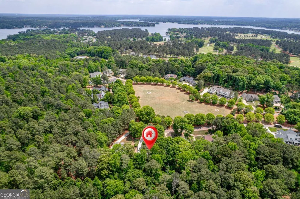 160 Parkside LN Eatonton, GA 31024