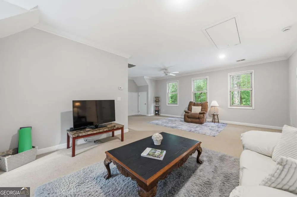 160 Parkside LN Eatonton, GA 31024