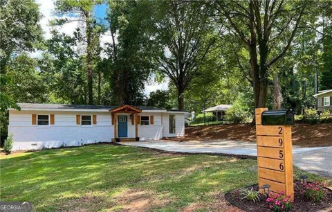 2956 Monterey DR
