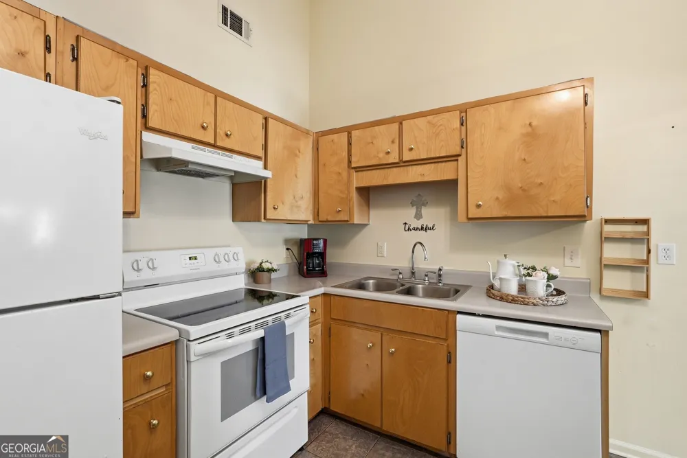44 Leeward DR Savannah, GA 31419