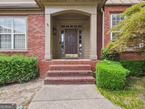3756 Golden Ive DR