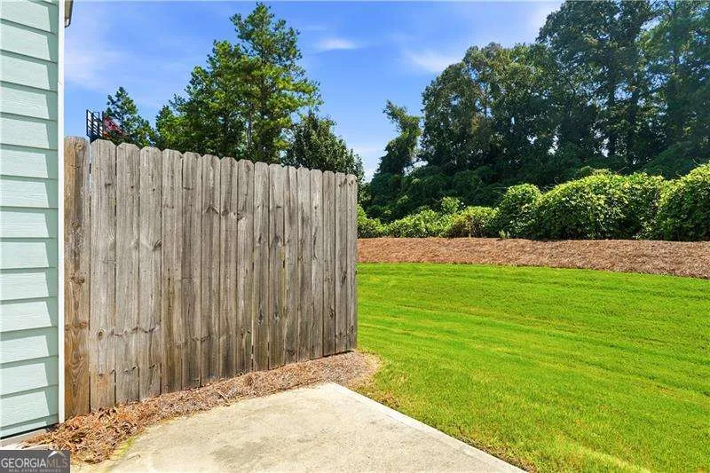 1052 Paddington DR Cartersville, GA 30120