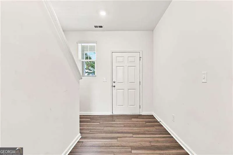 1052 Paddington DR Cartersville, GA 30120