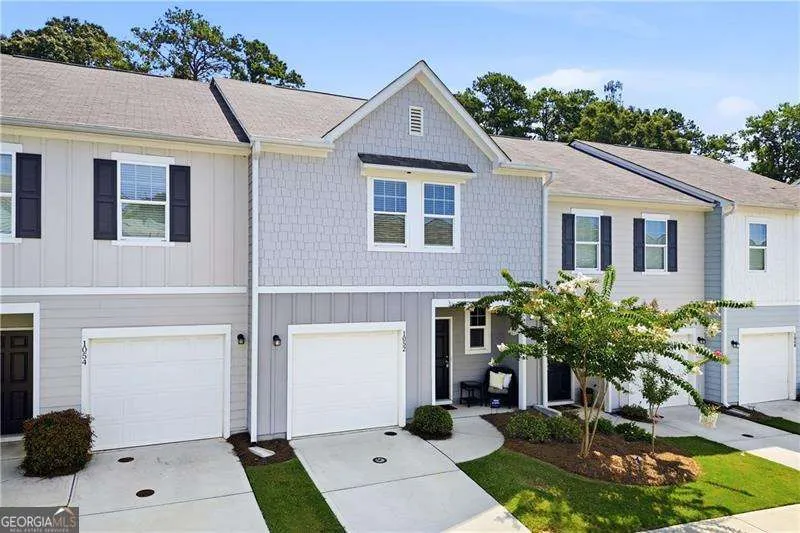 1052 Paddington DR Cartersville, GA 30120