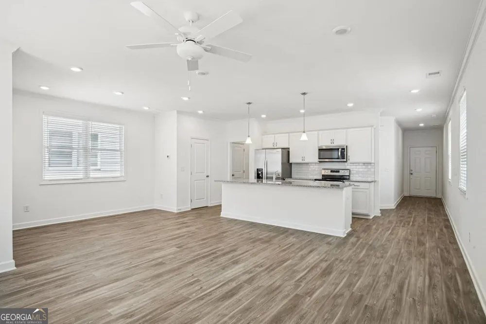 4067 Hillmont LN Powder Springs, GA 30127