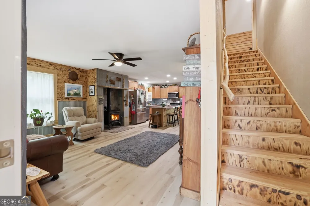 60 Cady LN Cleveland, GA 30528