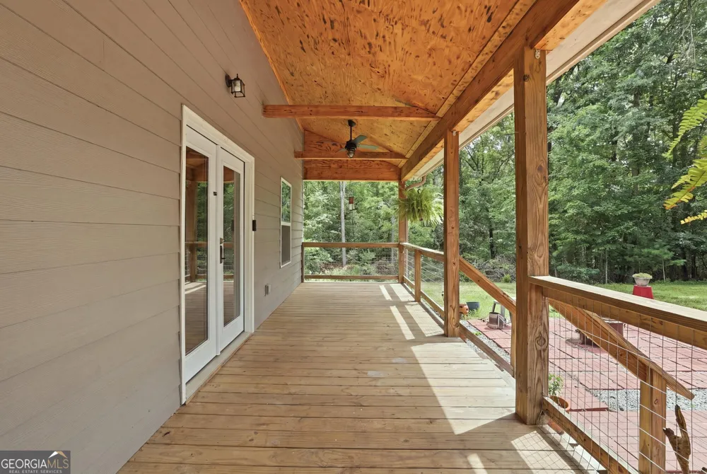 60 Cady LN Cleveland, GA 30528