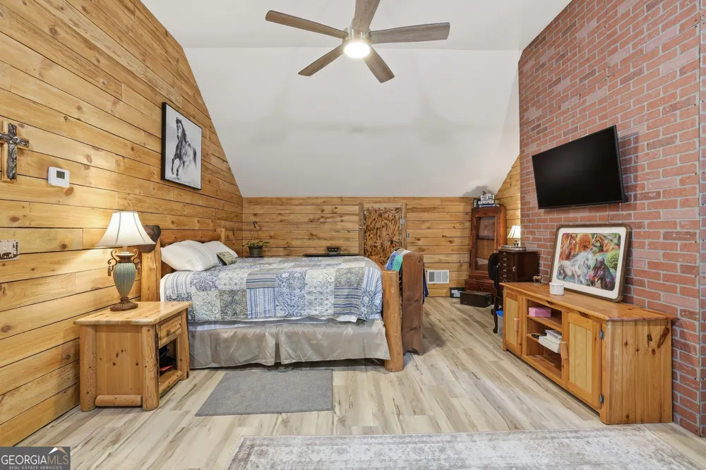 60 Cady LN Cleveland, GA 30528