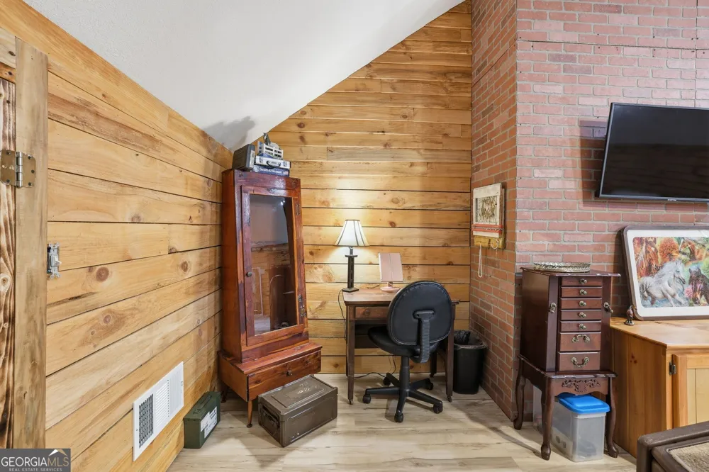 60 Cady LN Cleveland, GA 30528